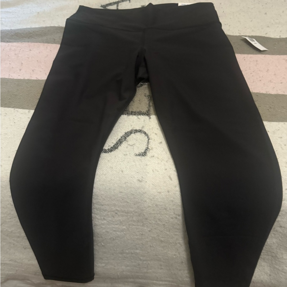 Old Navy Power Soft 7/8 ankle leggings (Large Petite)
